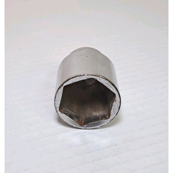 CR-V Vanadium 6 Point 1-1/8 Socket 1/2 inch Drive Chrome Steel Automotive Tool - Picture 5 of 6